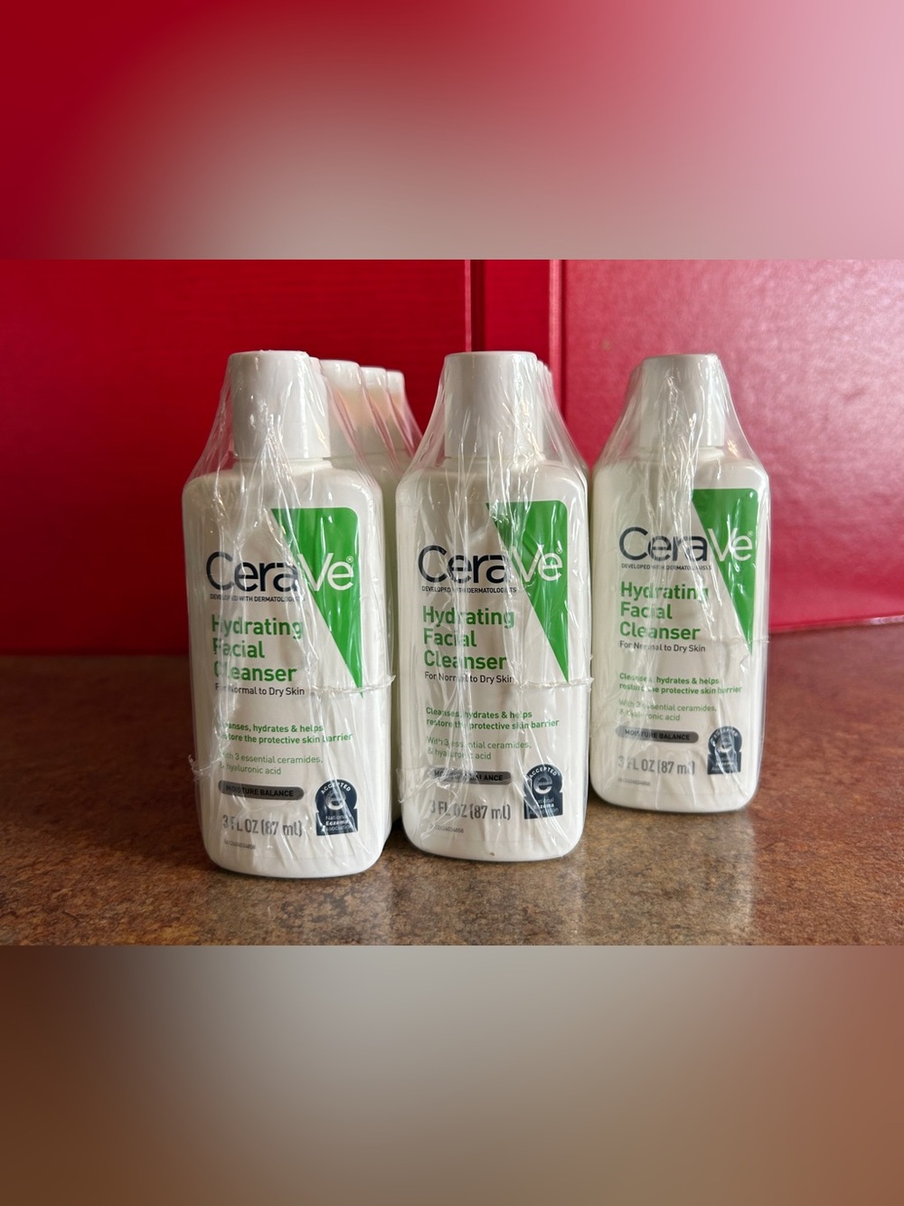 CeraVe Hydrating Facial Cleanser — White Bottle with Green Label-Travel Size
